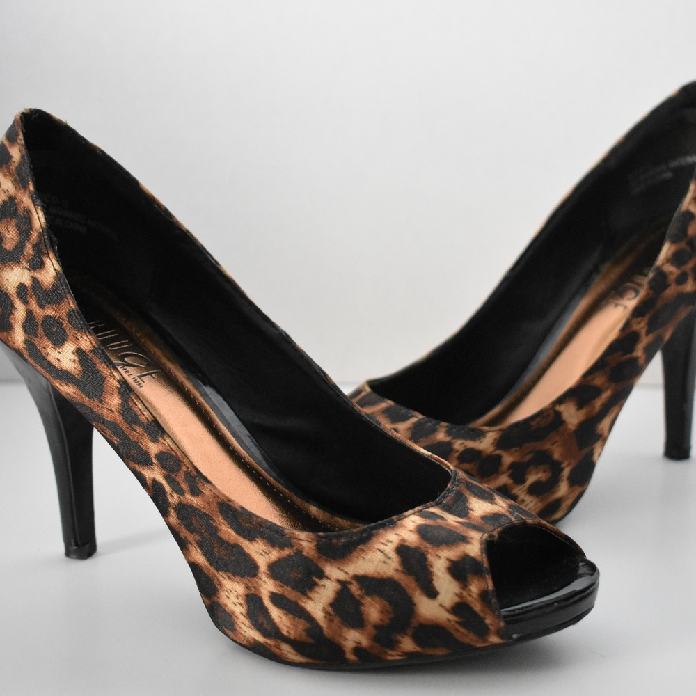 Cheetah Print heels